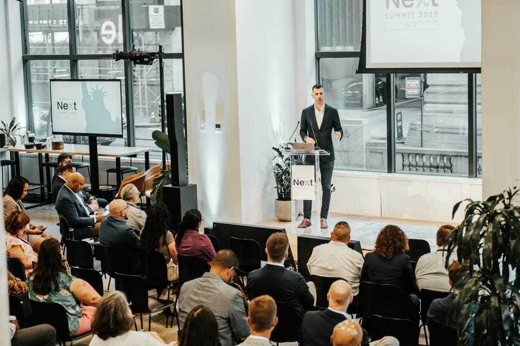 Rubicon Seminars Day number 1 — corporate event coverage, photograph 25 of 35