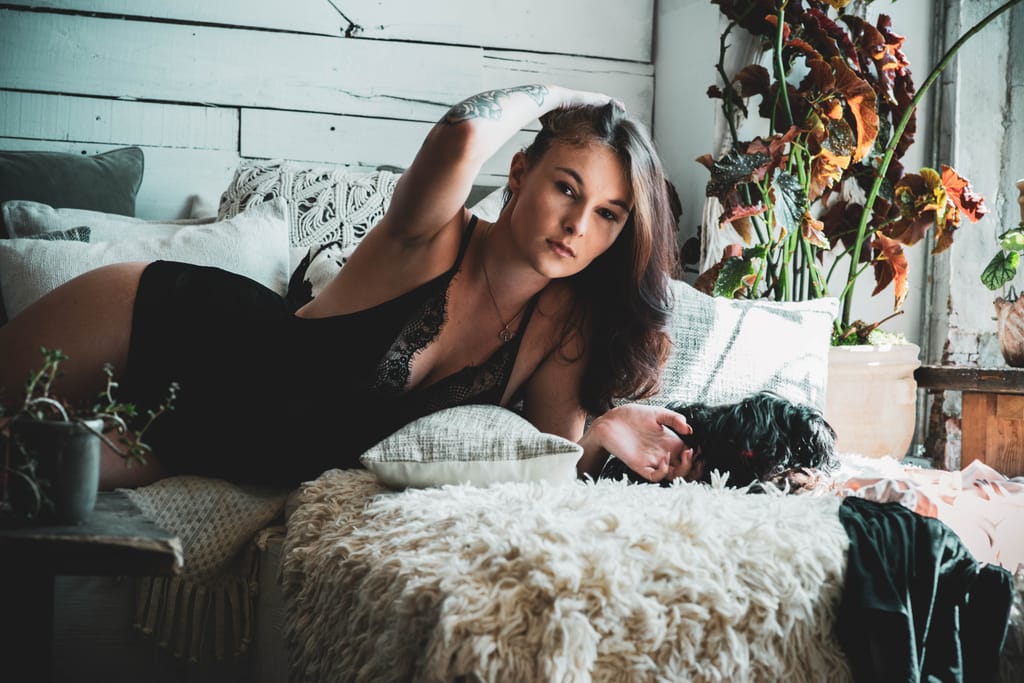 Alex — glam and fine art portrait, photograph 16 of 59