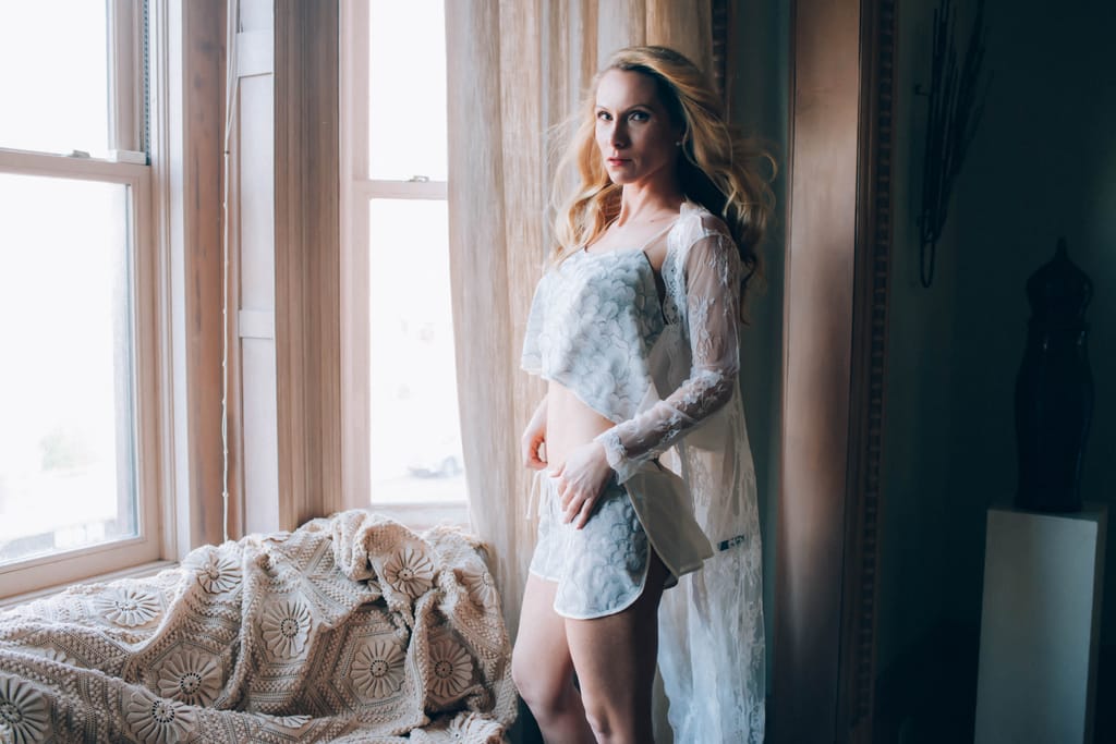 Clarissa — glam and fine art portrait, photograph 34 of 59