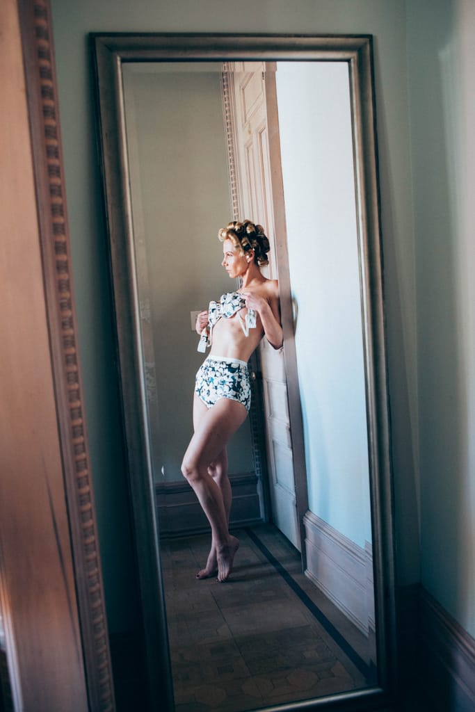Clarissa — glam and fine art portrait, photograph 1 of 59