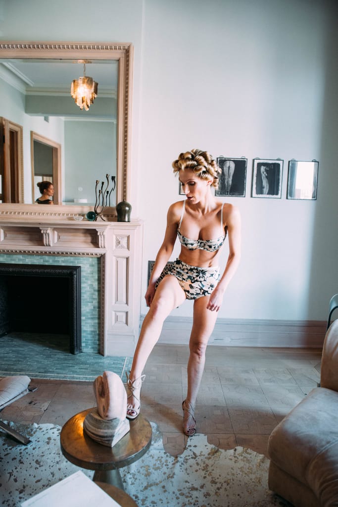 Clarissa — glam and fine art portrait, photograph 6 of 59