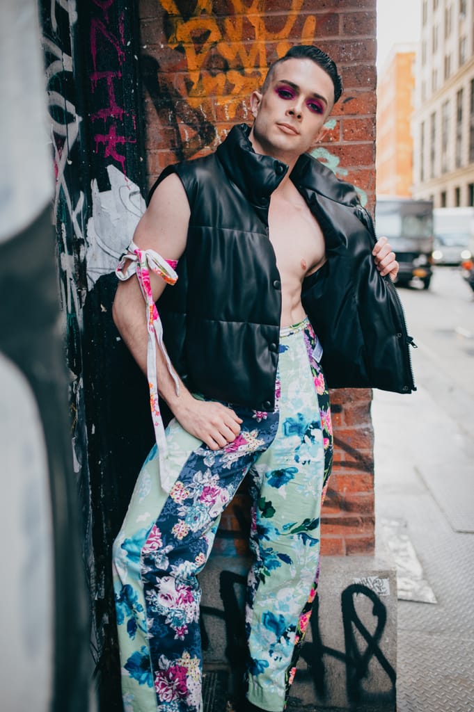 Eoghan — glam and fine art portrait, photograph 26 of 29