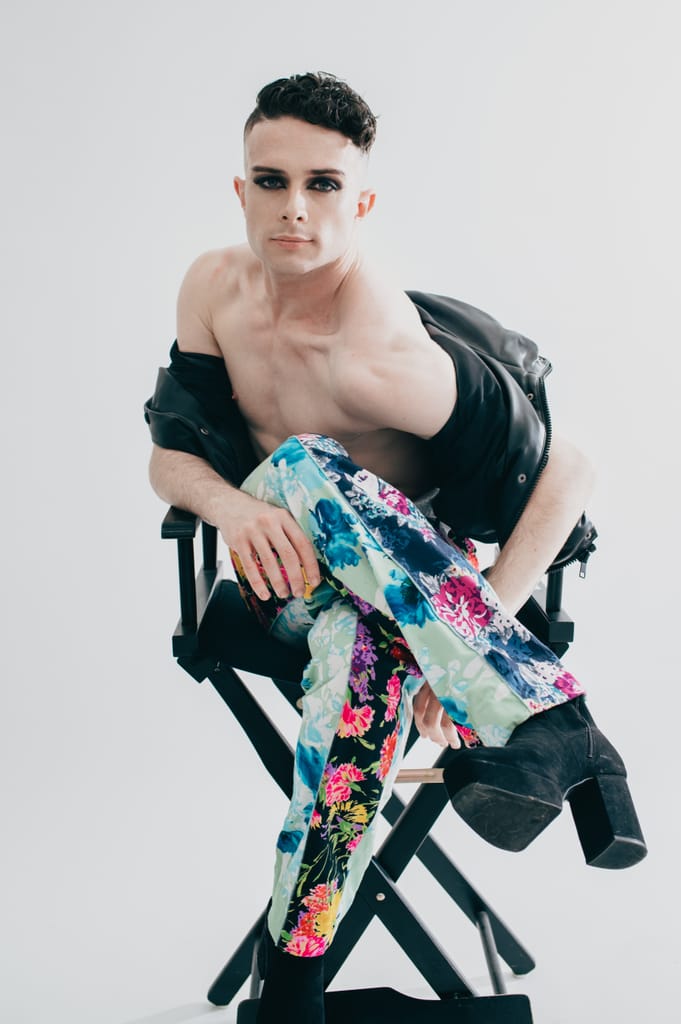 Eoghan — glam and fine art portrait, photograph 14 of 29