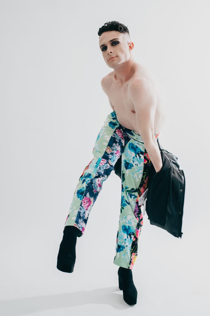 Eoghan — glam and fine art portrait, photograph 13 of 29