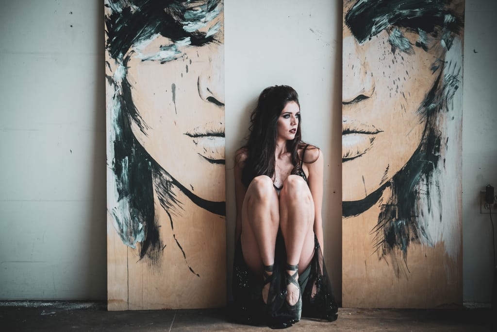 Warrior — glam and fine art portrait, photograph 16 of 70