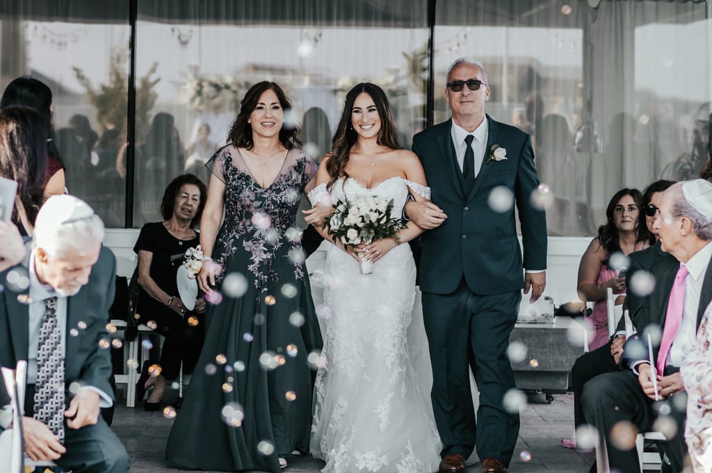 Katie and Bruce on their wedding day, photograph 42 of 116