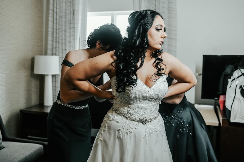 Kristen and Mike on their wedding day, photograph 16 of 122