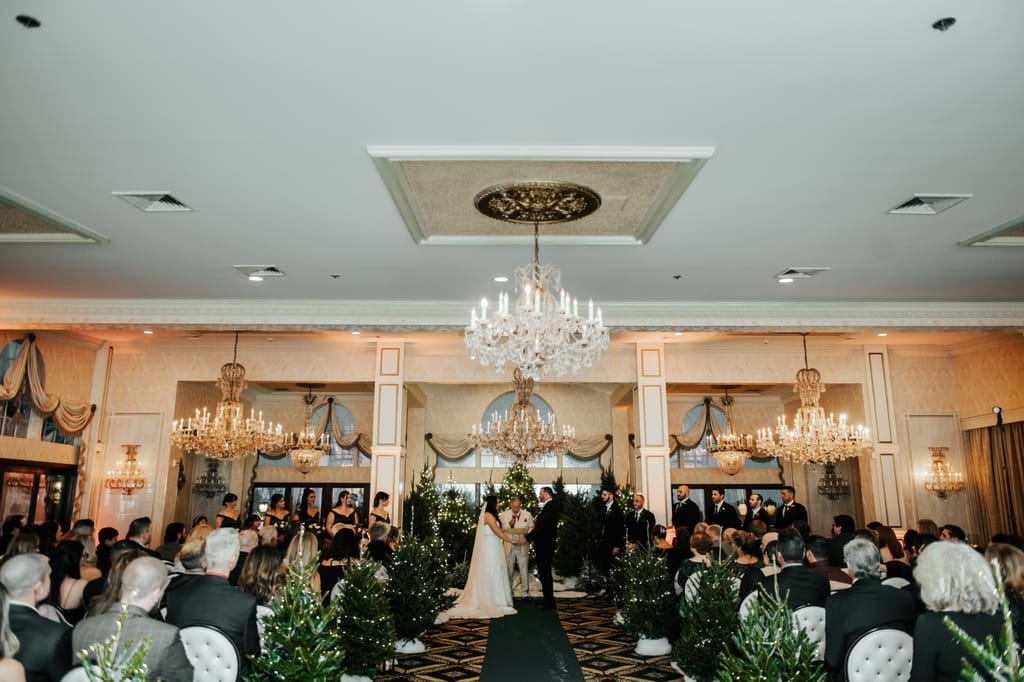 Kristen and Mike on their wedding day, photograph 69 of 122