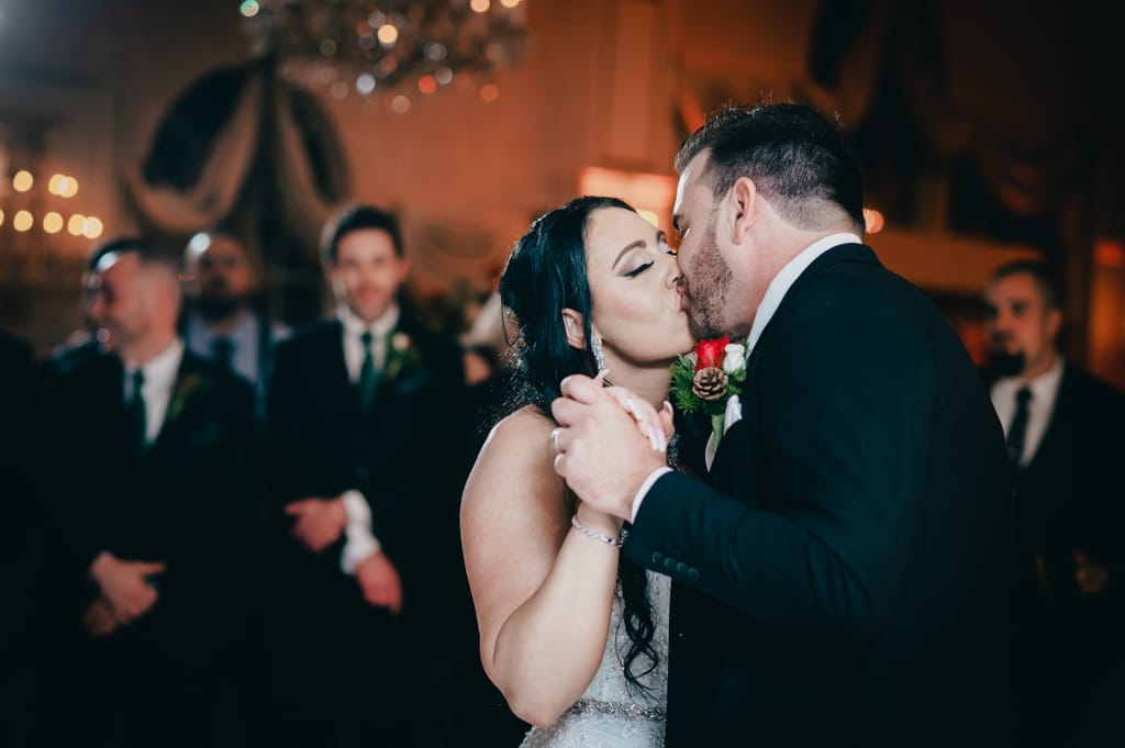 Kristen and Mike on their wedding day, photograph 96 of 122